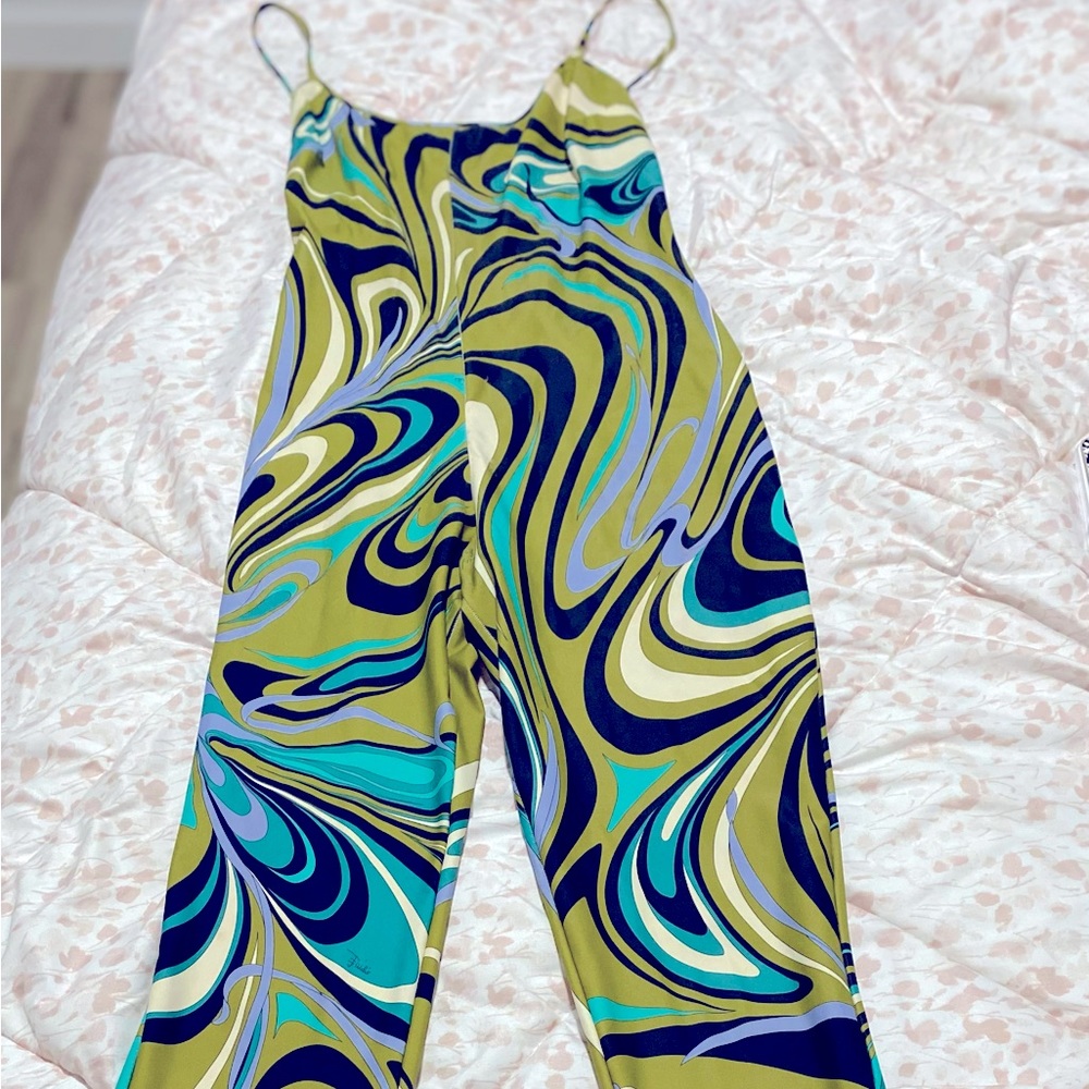 One piece pucci fit
